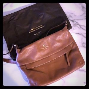 Kate spade purse with storage bag